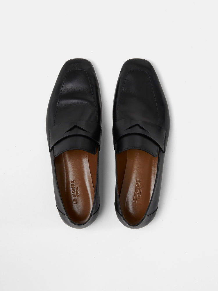 Soft Loafer in Black Placket Leather