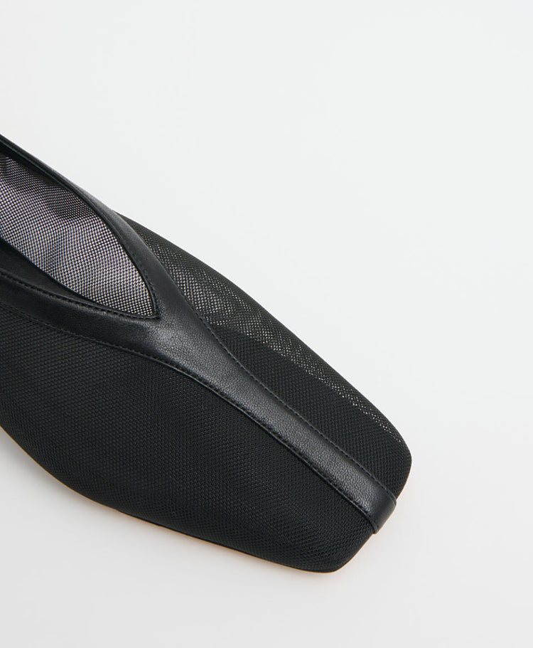 Contorno Square V in Black
