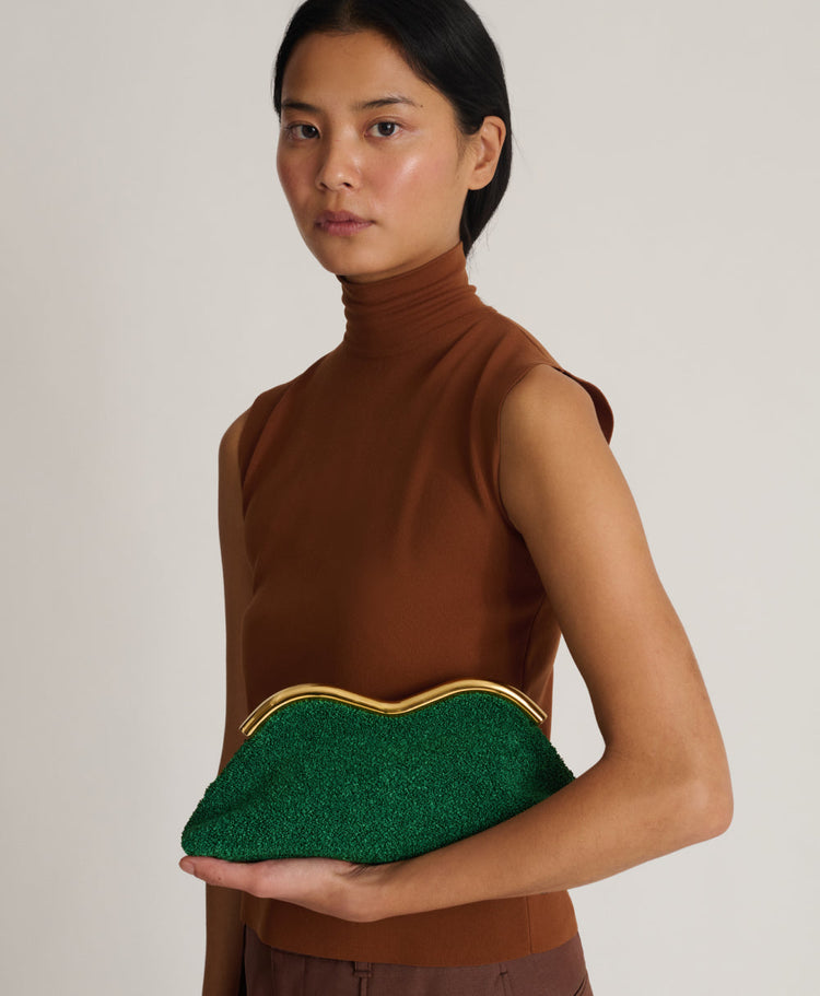 Baci Clutch - Leaf Textured Raffia