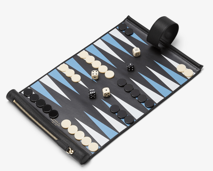 Backgammon Roll in Panama