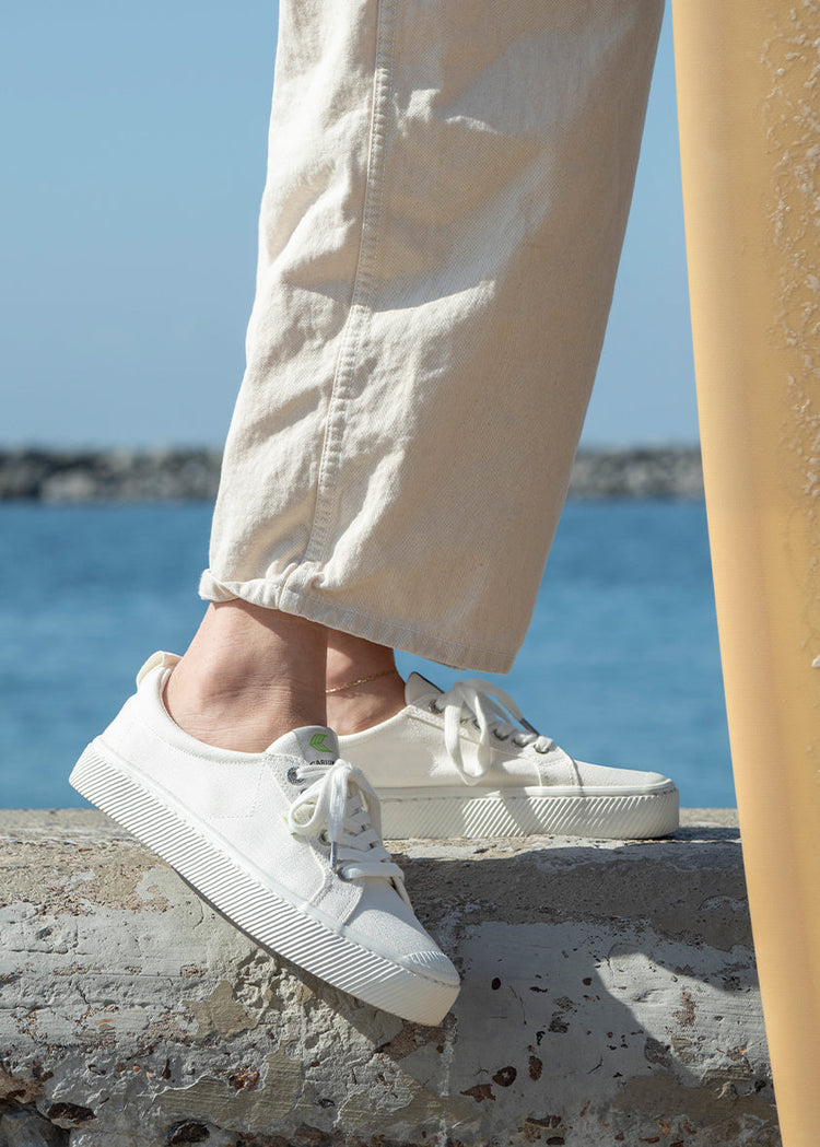 OCA Canvas Off-White