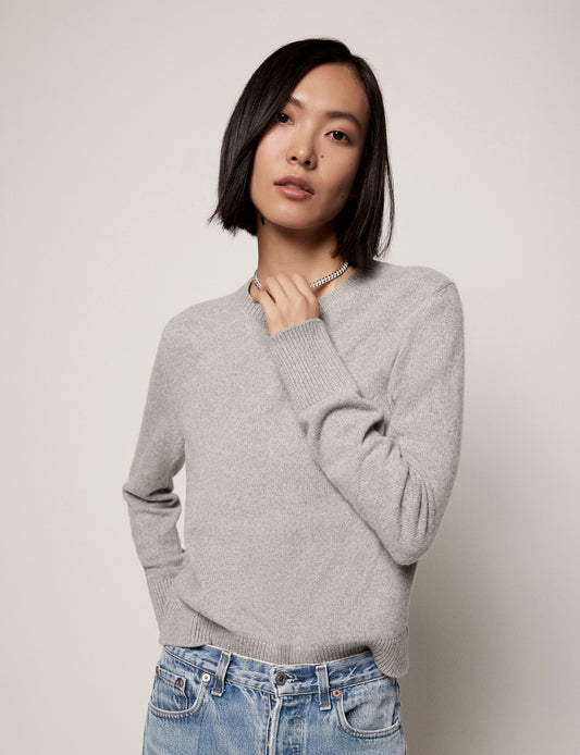 Women’s Classic Cashmere Crewneck