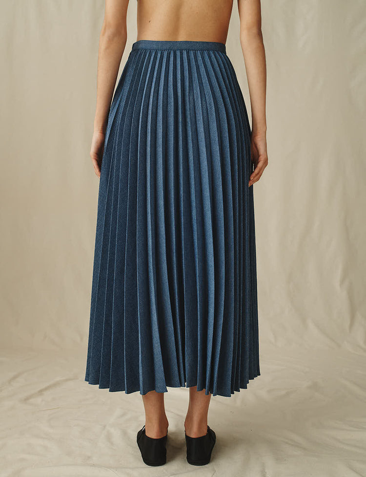 The Pleated Skirt