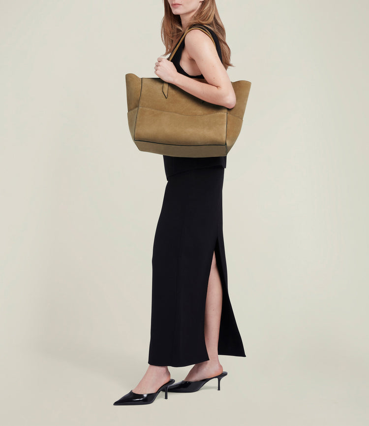 Incognito Small Cabas Suede Cairo