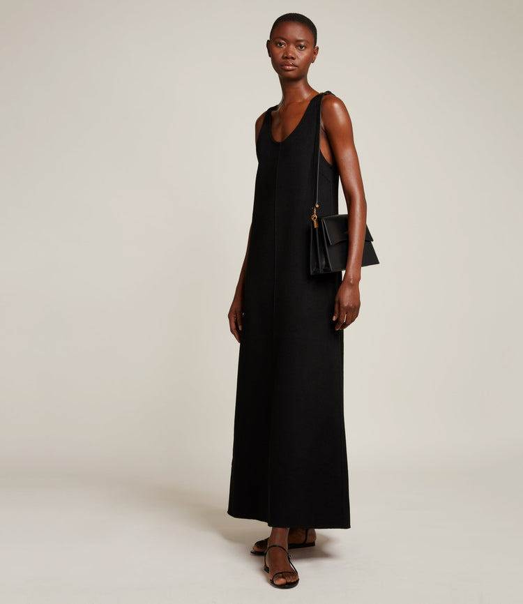 Roma Handbag in Black Calfskin