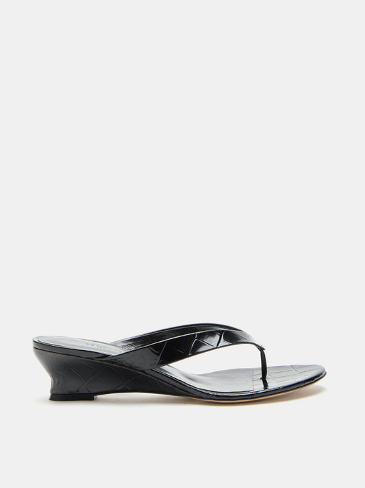 Micro Wedge Thong in Croc Effect Coco Black Leather