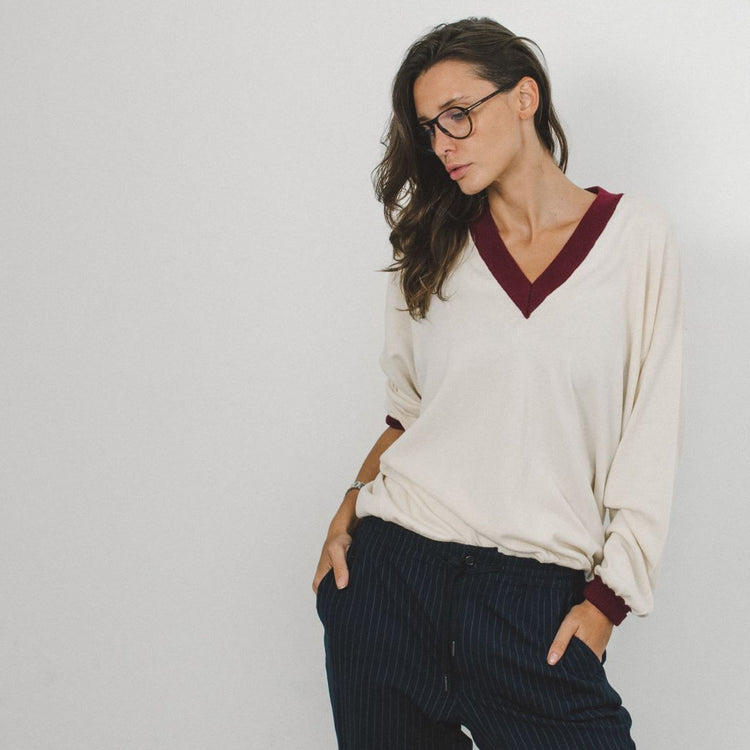 V-Neck Sweater - Vintage White / Burgundy