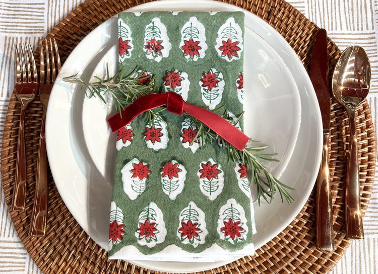 Dinner Napkins (Set of Four) in Poinsettia, Sage & Red