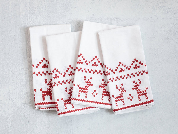 Dinner Napkins (Set of Four) in Reindeer Sweater, Red