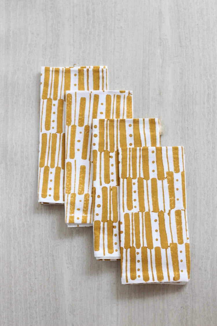 Dinner Napkins (Set of Four) in Riley Lines, Mustard