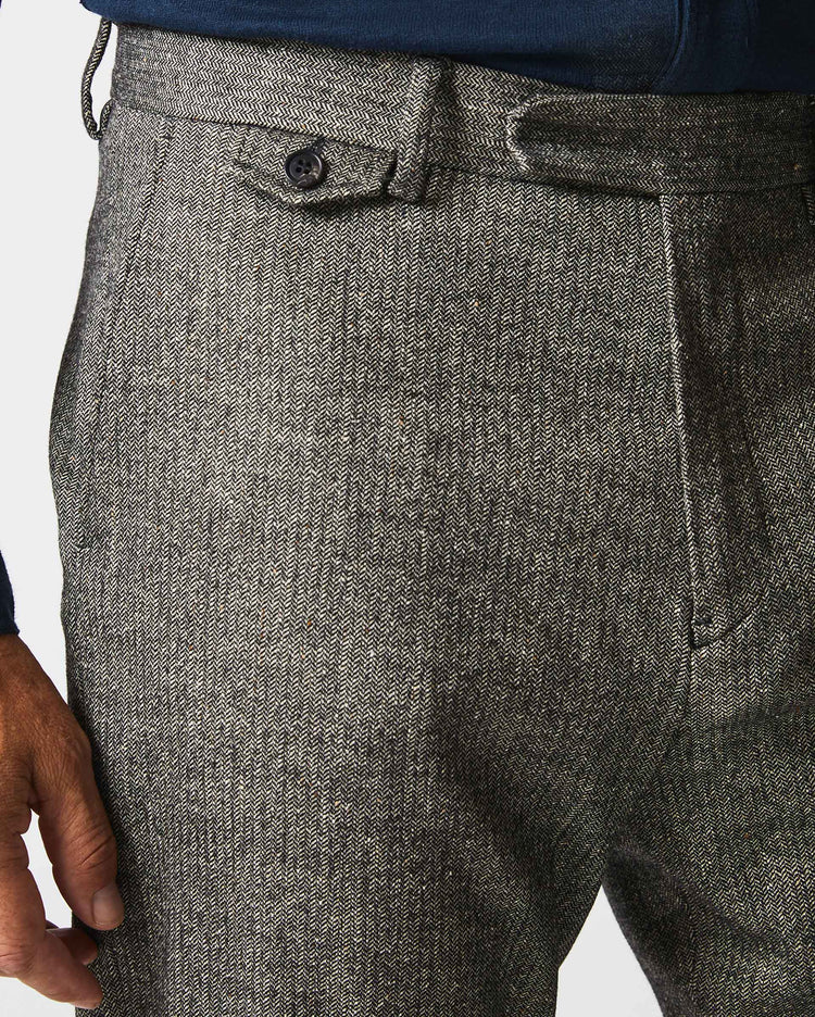 Flat Front Trouser in Black/White