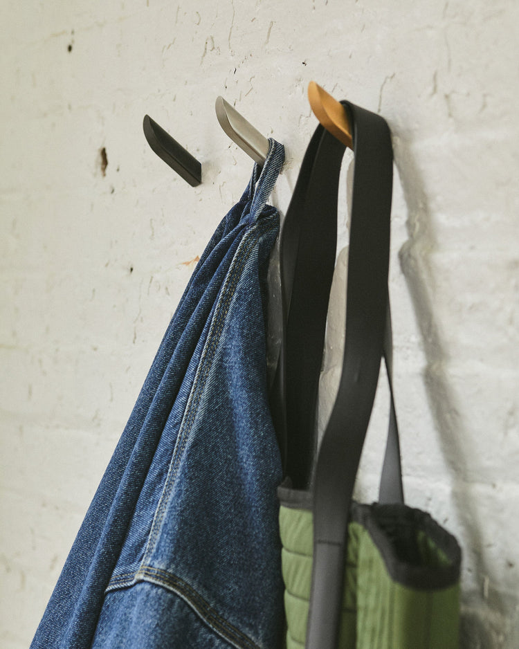 Single Hitch Wall Hook
