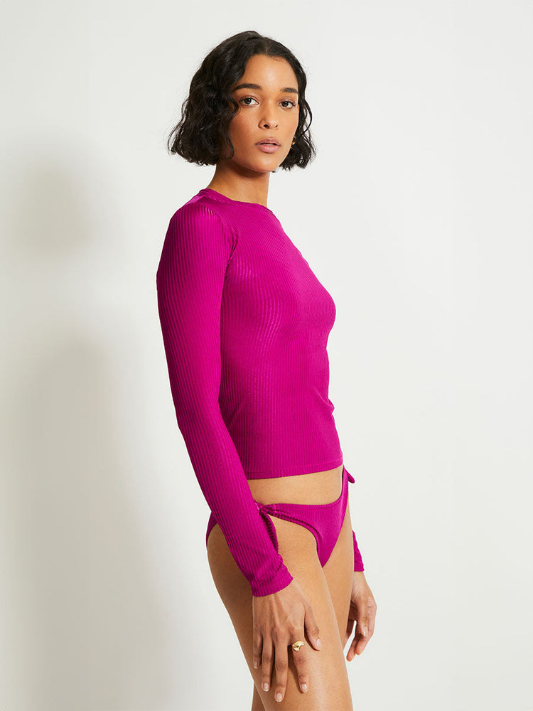 Azeb Rash Guard in Beri Magenta