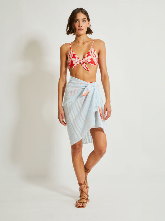 Lema Sarong in Airi Sky