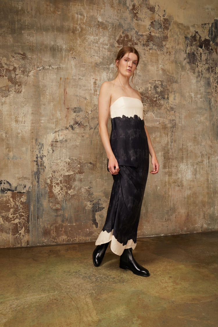 Silvia Chelsea Boots in Black