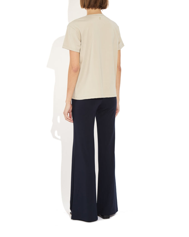 Michelle Tee in Cloud