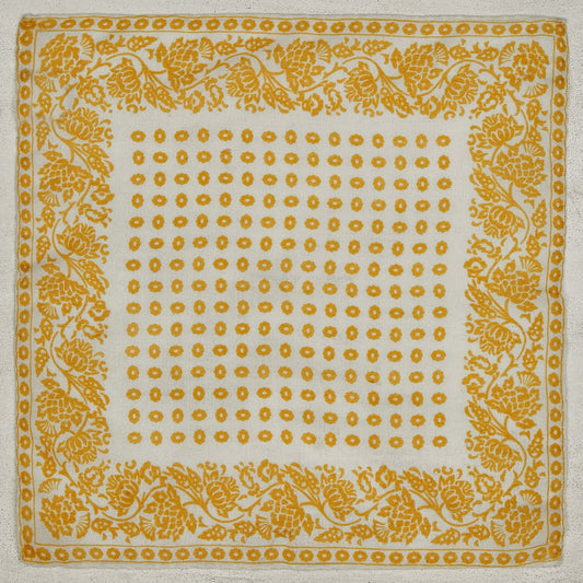 Cashmere And Silk Provence Geometric Pocket Square in Gold