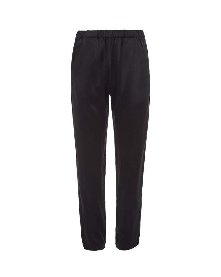 Rebecca Jogger in Noir