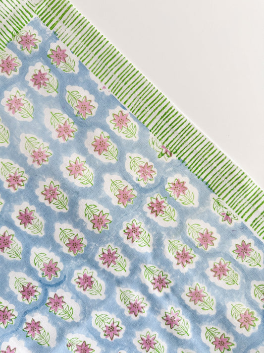 Tablecloth - Lily - Uniform Blue