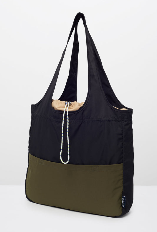 The Balos Tote in Sandcastle