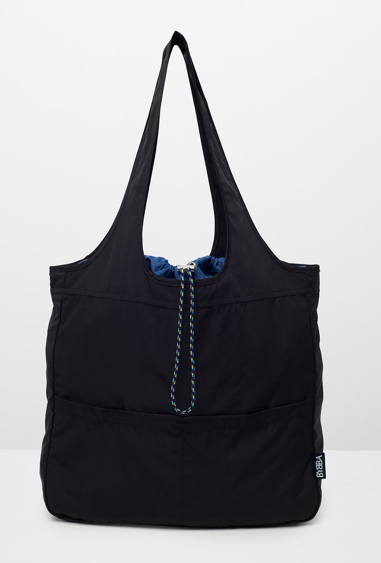 The Balos Tote in Stingray Marine