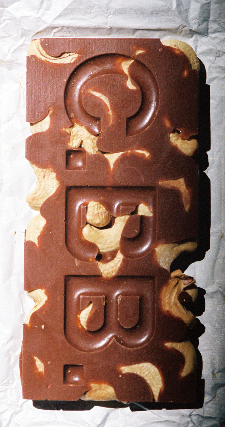 Roasted Cashew Bark Chocolate Bar