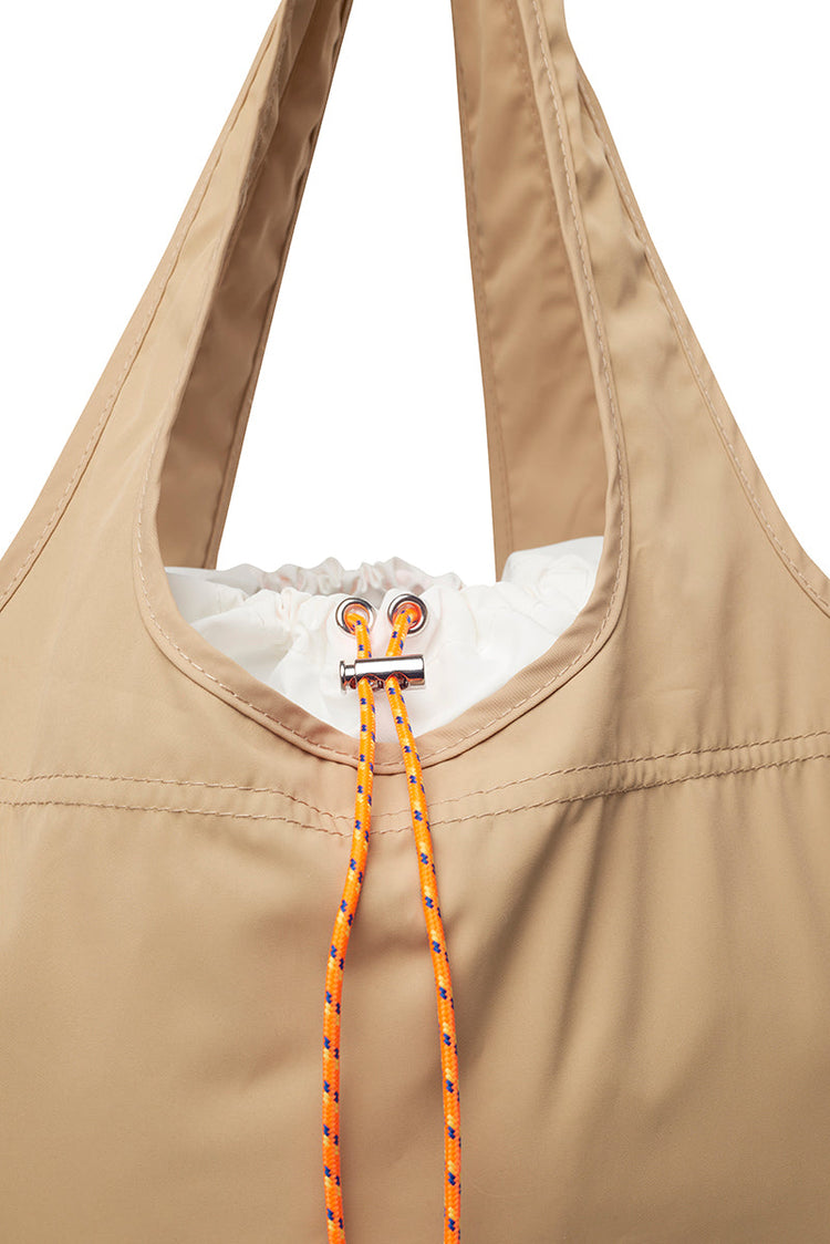 The Balos Tote in Sand Dune