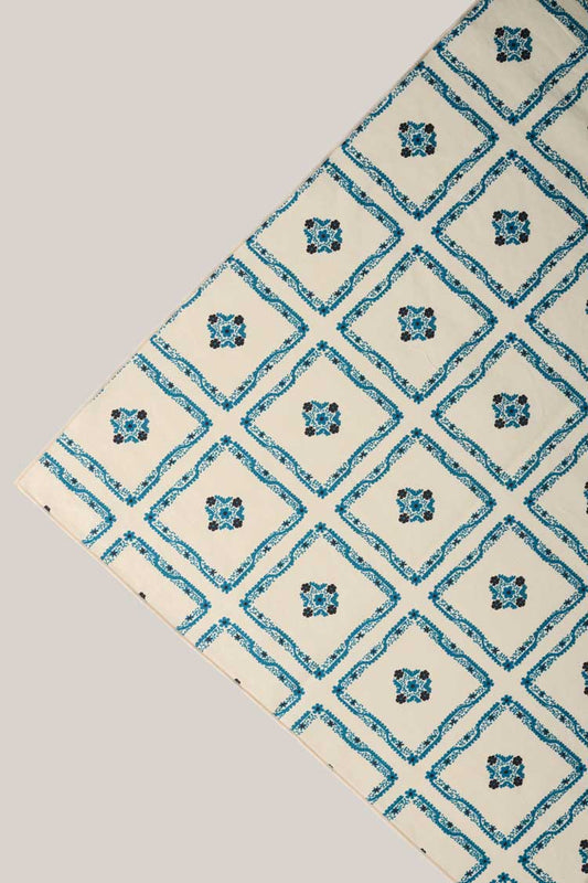 Petit Nappe Elza Handkerchief Tablecloth