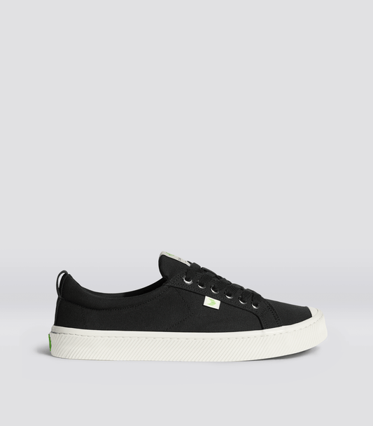 Women’s Oca Low-Top Black Canvas Sneaker